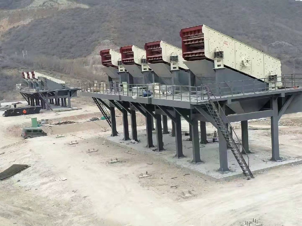 山路重工承建安徽績溪砂石線生產(chǎn)現(xiàn)場(chǎng)